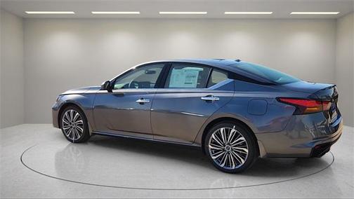 2025 Nissan Altima 2.5 SL