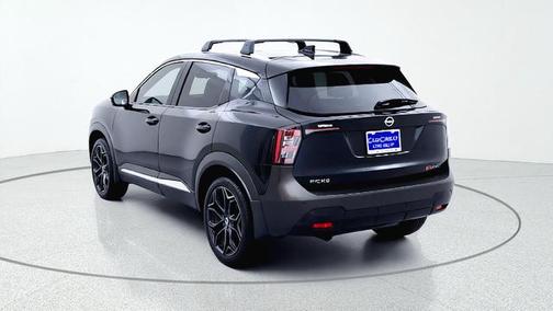 Super Black 2025 Nissan Kicks SR