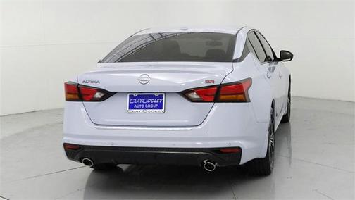 2024 Nissan Altima SR FWD