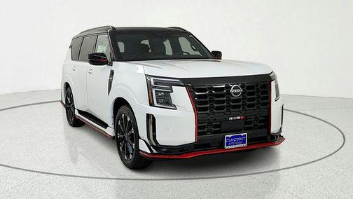 Everest White Pearl/Black 2026 Nissan Armada NISMO