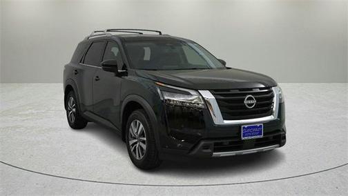 2023 Nissan Pathfinder SL FWD