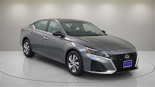 2025 Nissan Altima S FWD