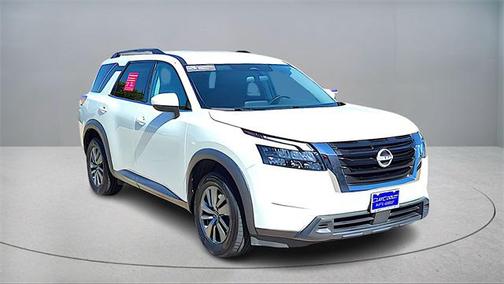 2023 Nissan Pathfinder SV FWD