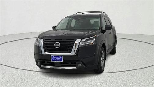 2023 Nissan Pathfinder SL FWD