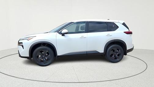 Everest White Pearl Tricoat 2026 Nissan Rogue SV