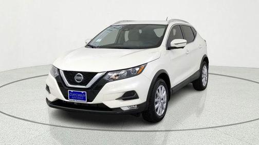 Pearl White Tricoat 2022 Nissan Rogue Sport SV