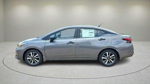 Gun Metallic 2025 Nissan Versa 1.6 S