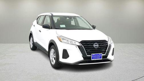 Fresh Powder 2024 Nissan Kicks S