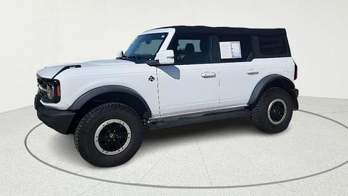 Oxford White 2022 Ford Bronco Outer Banks