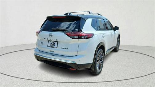 2025 Nissan Rogue Platinum