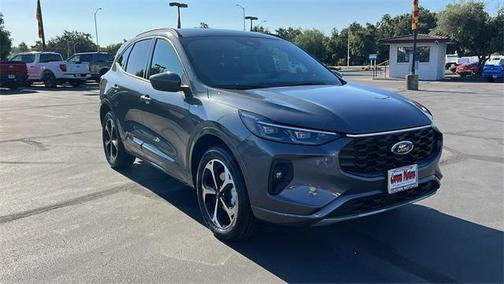 2025 Ford Escape ST-Line Elite