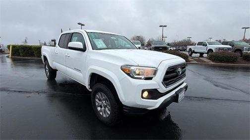 2017 Toyota Tacoma SR5