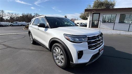 2026 Ford Explorer Active w/200A Pkg