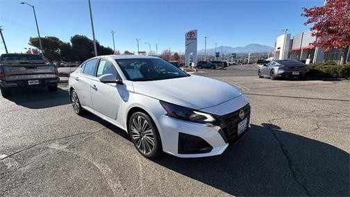 2025 Nissan Altima 2.5 SL