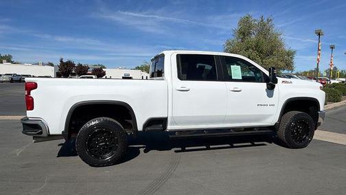 2022 Chevrolet Silverado 2500 LT