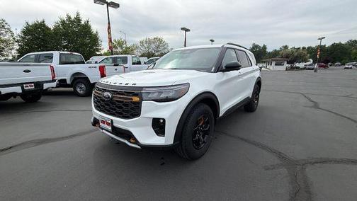 Star White Metallic Tri-Coat 2026 Ford Explorer Tremor