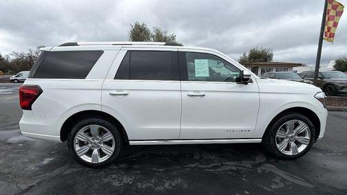 2024 Ford Expedition Platinum