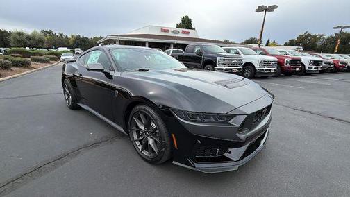 2025 Ford Mustang Dark Horse Fastback