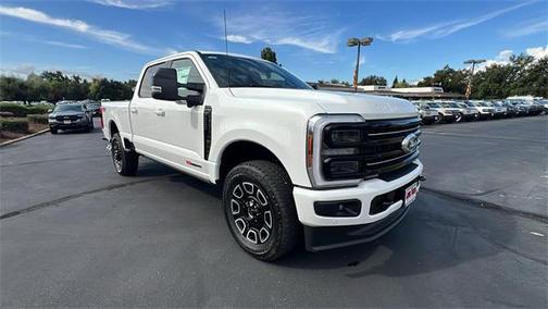2026 Ford F-250 Platinum