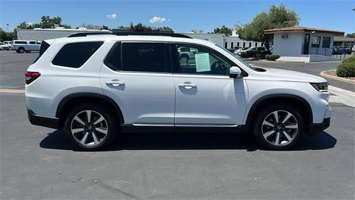 2023 Honda Pilot Elite