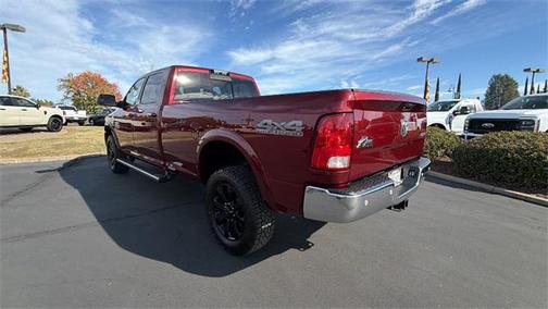 2018 RAM 2500 Big Horn Crew Cab 4x4 8' Box