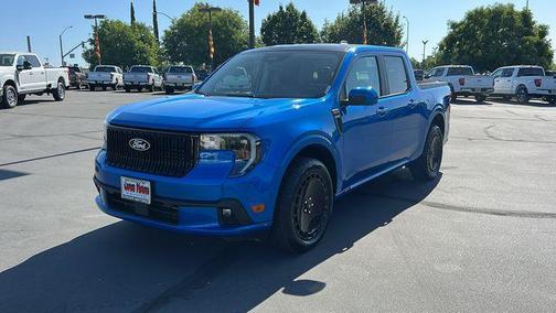 2025 Ford Maverick Lobo Standard