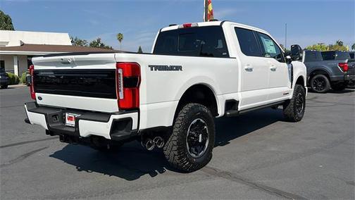 2026 Ford F-250 Platinum