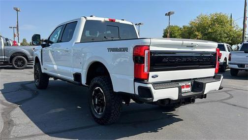 2026 Ford F-250 Platinum