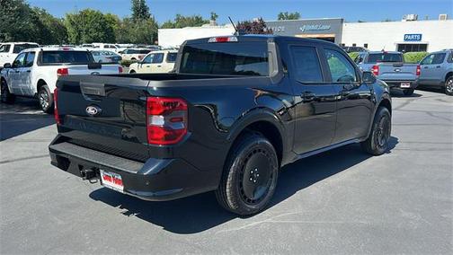 2025 Ford Maverick Lobo Standard