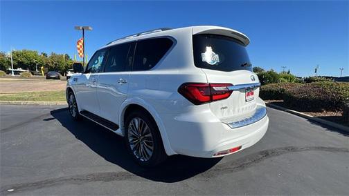 2021 INFINITI QX80 Sensory