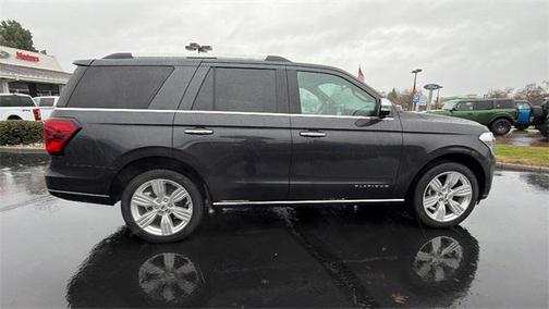 2024 Ford Expedition Platinum