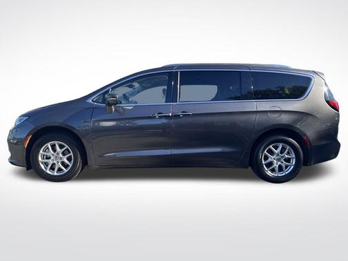 2021 Chrysler Pacifica Touring-L