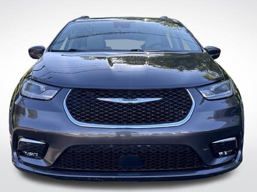 2021 Chrysler Pacifica Touring-L