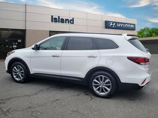 2018 Hyundai SANTA FE SE