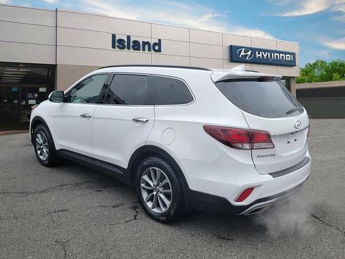 2018 Hyundai SANTA FE SE