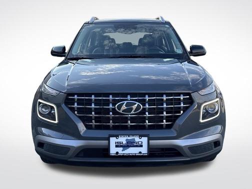 2024 Hyundai VENUE Limited