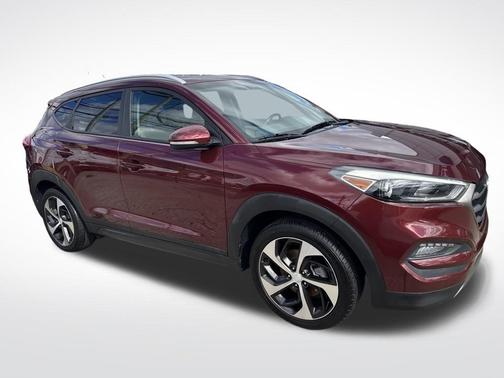 2016 Hyundai TUCSON Sport