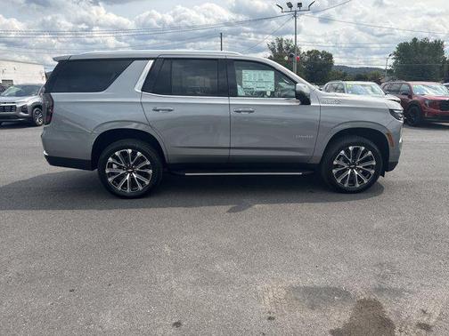 2025 Chevrolet Tahoe 4WD High Country