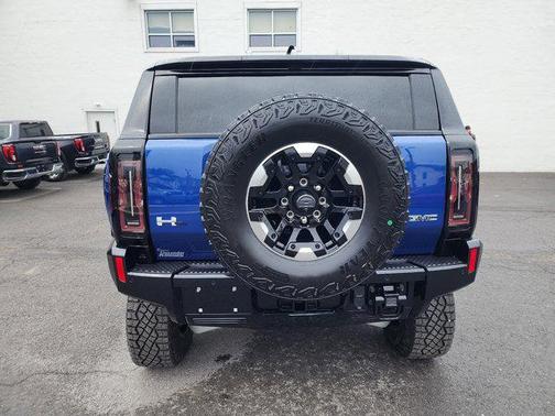 2024 GMC HUMMER EV SUV 2X