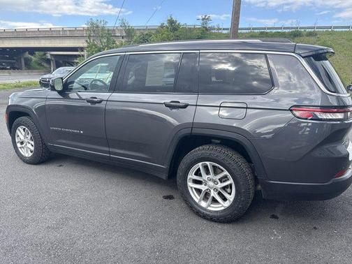 Baltic Gray Metallic Clearcoat 2021 Jeep Grand Cherokee L Laredo