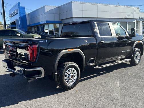 2026 GMC Sierra 2500 Base