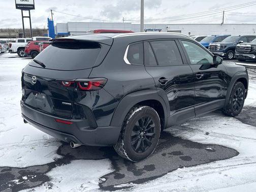 2025 Mazda CX-50 2.5 S Preferred Package