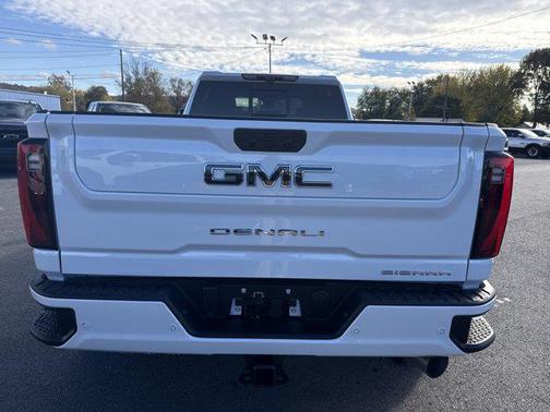 2026 GMC Sierra 3500 Denali