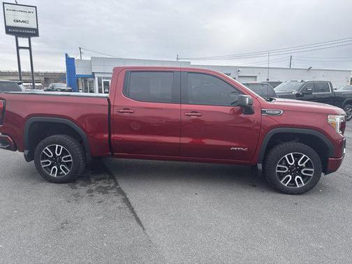 2022 GMC Sierra 1500 AT4