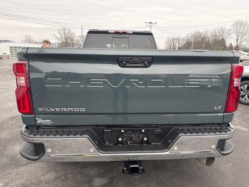 2025 Chevrolet Silverado 3500 LT