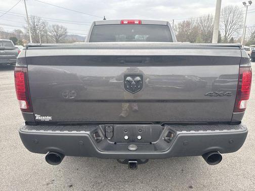 2022 RAM 1500 Classic Warlock Quad Cab 4x4 6'4' Box