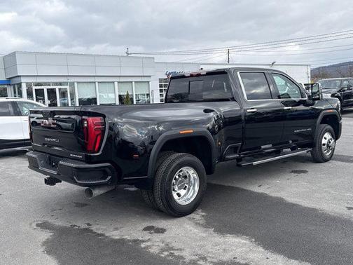 2026 GMC Sierra 3500 Denali