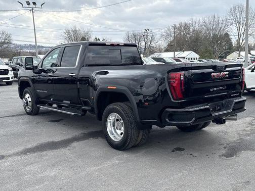 2026 GMC Sierra 3500 Denali
