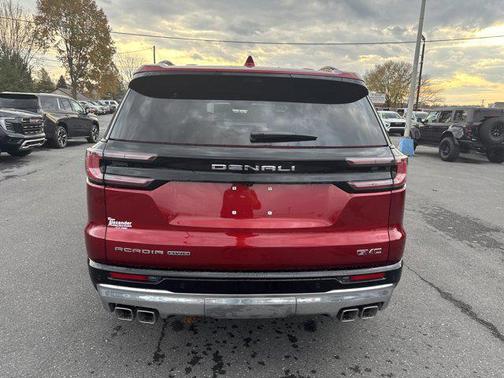 2026 GMC Acadia Denali