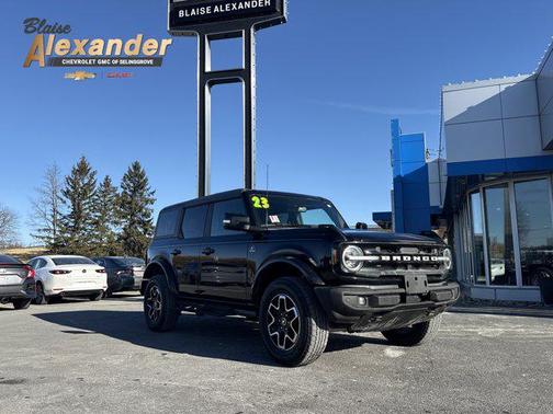2023 Ford Bronco Outer Banks